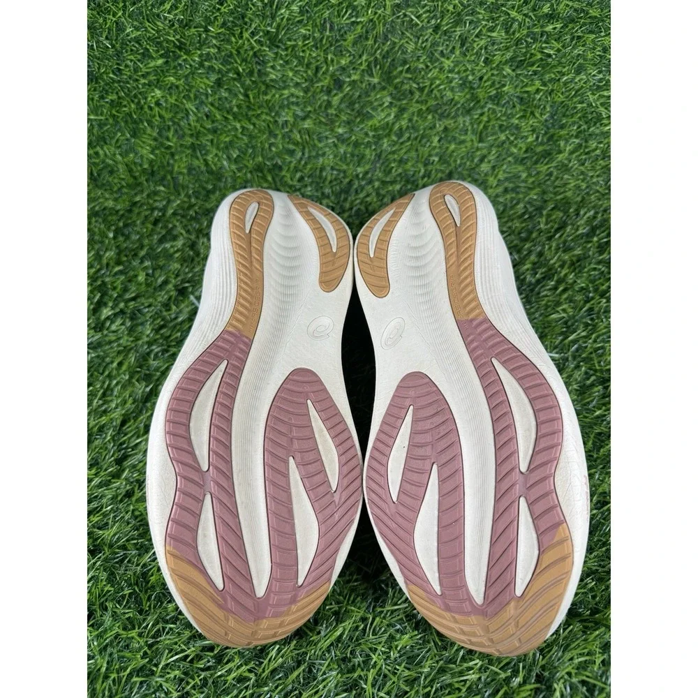 Asics Gel-Nimbus 27 Sneakers Women 9 Running Shoes Beige Pink Athletic Trainers - Picture 7 of 8